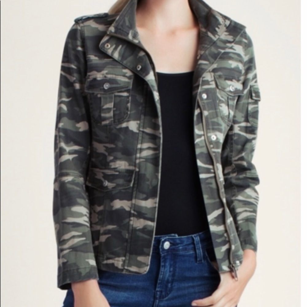 NWT Kenzie Jean jacket
